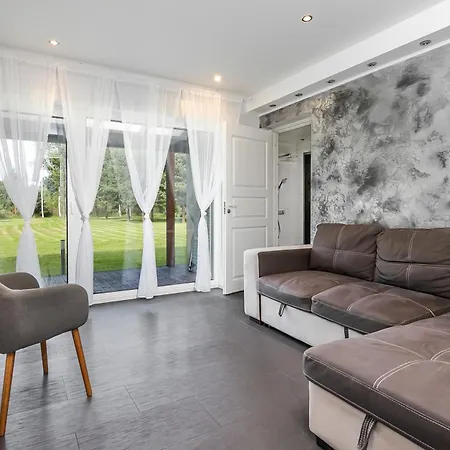 Private Near And Lottemaa Vikendica *