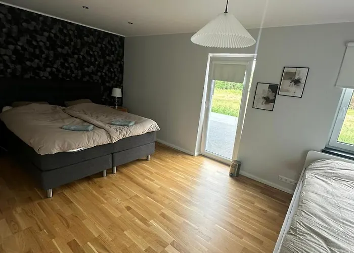 Private Near And Lottemaa Puhkemaja *