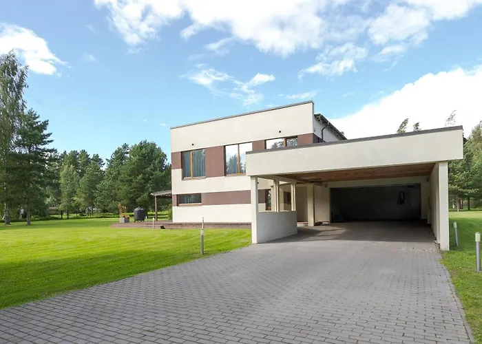 Private Near And Lottemaa