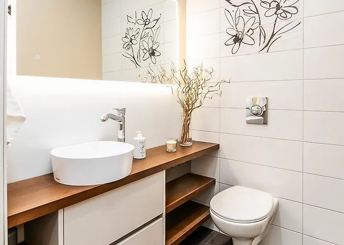 Private Near And Lottemaa