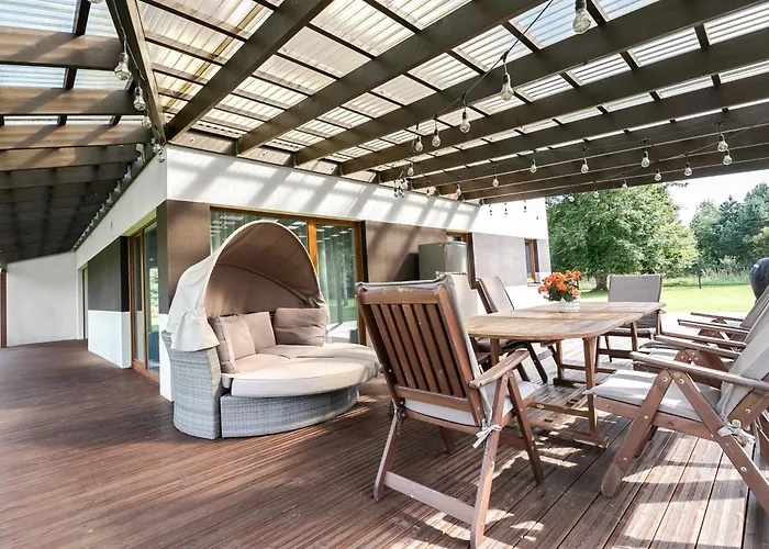 Private Near And Lottemaa